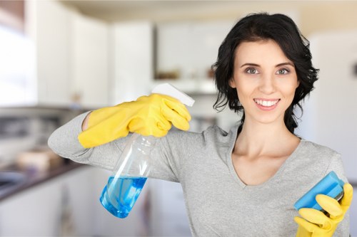 Deep cleaning kitchen during end of tenancy in Kingston Upon Thames